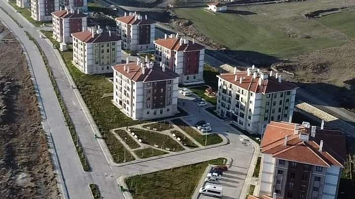 Turhal 300 konutluk yerleşkenin havadan görünümü